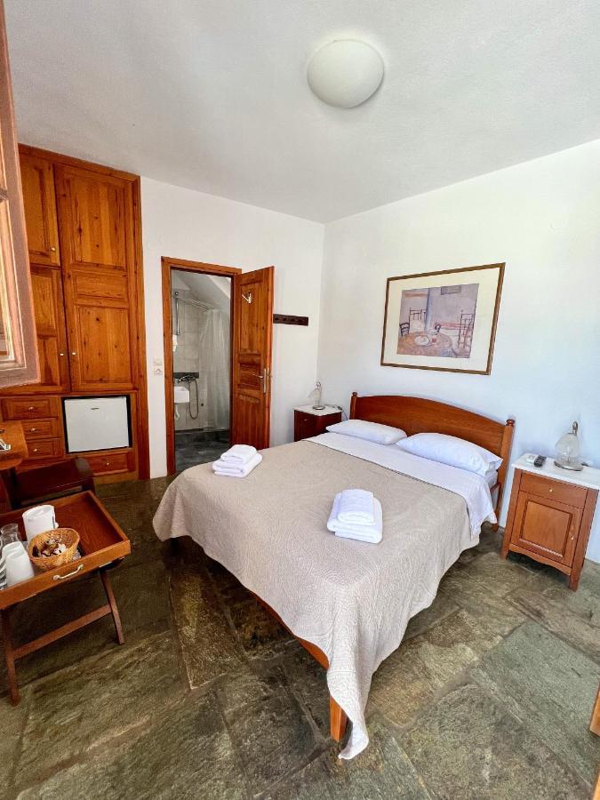 Antheia Hotel Folegandros Town Exterior photo